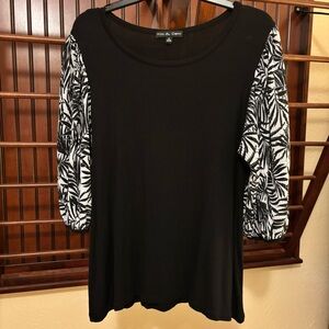 Kim & Cami Black Top with Patterned Sleeves